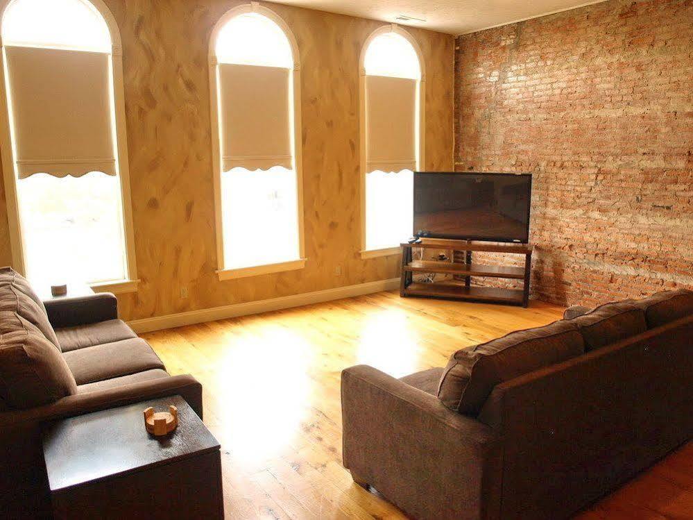 Cornerstone Inn Washington Esterno foto